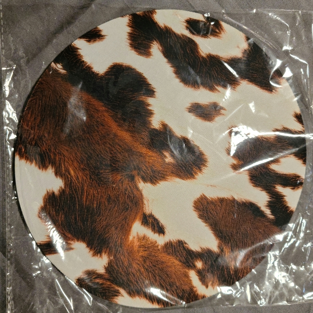 NIP Cheetah Mouse Pad
